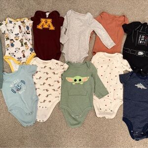 Lot of baby clothes 6-9 months